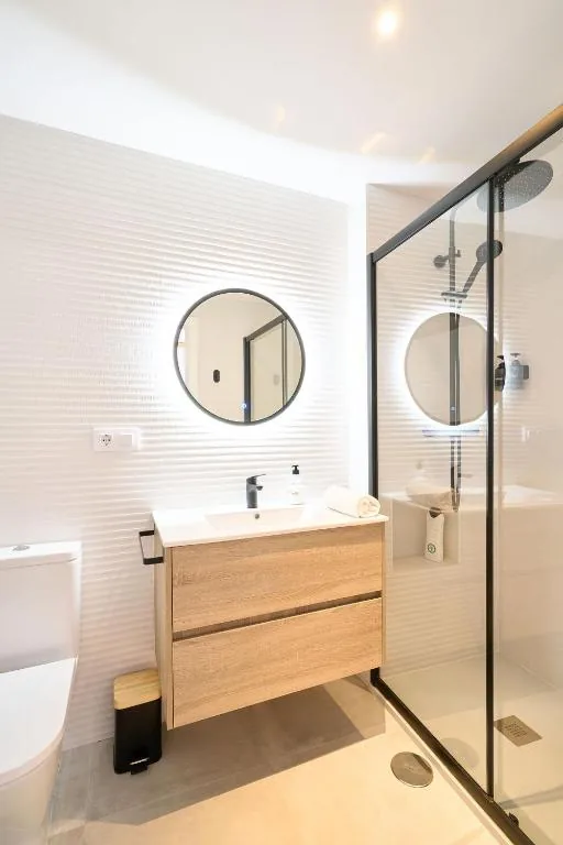 Baño completo de La Brisa del Jerte